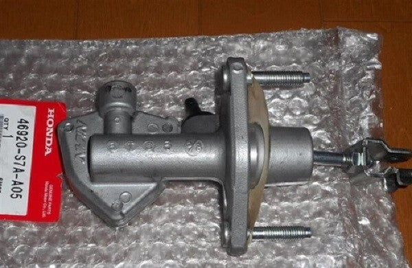 46920-S7A-A05 Genuine Honda OEM Accord Civic CR-V Element Clutch Master Cylinder
