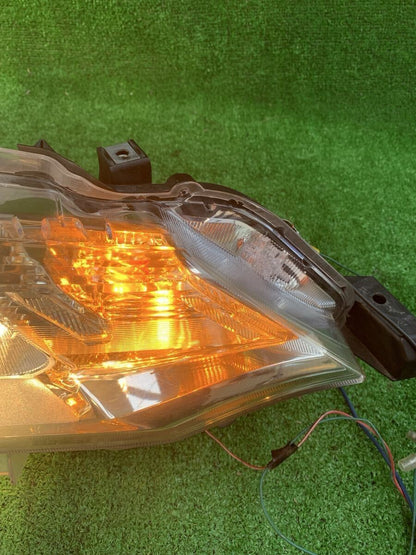 Toyota Corolla Fielder Axio 160 NZE NRE 2015-2022 Right Headlight for SL
