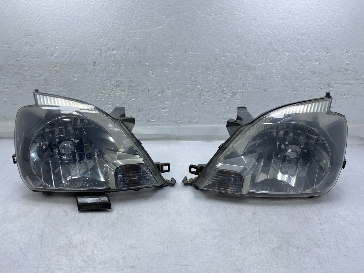Toyota Hiace Regius KCH40 1999-2002 Headlight ICHIKOH 26-104 Genuine OEM JDM
