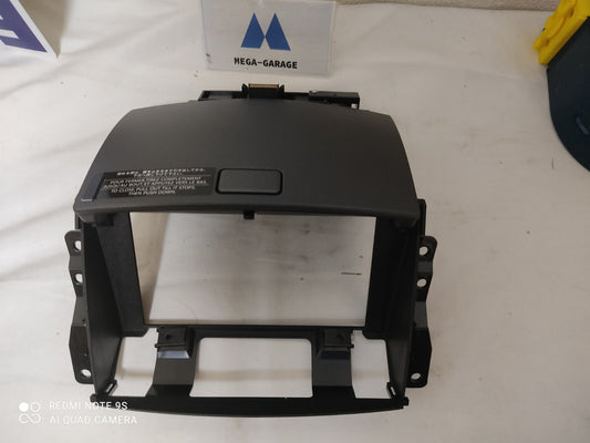 NISSAN Genuine 350Z 2003-2004 Center Dash Navigation Compartment Lid 68250-CD01A