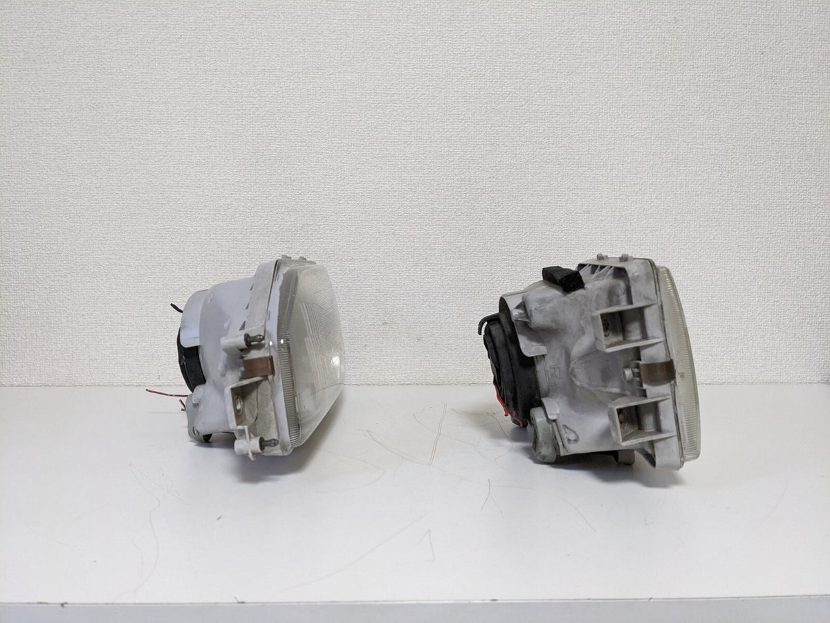 Honda Acty Truck HA4 HH3 HA3 HH4 Headlight left and right Set