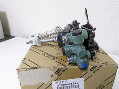 TOYOTA OEM Load Sensing Valve ASSY &amp; Spring for Hiace 47900-26543