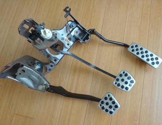 Honda Acura Integra Type R DC2 Pedal Set Accelerator Brake Clutch OEM JDM
