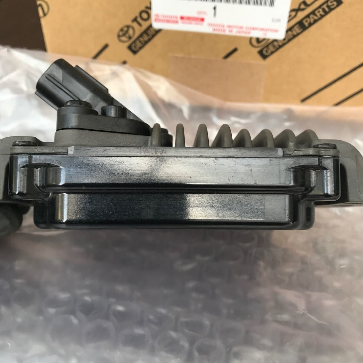 Toyota OEM Genuine Cruise Control Radar Wave Radar 88210-33120
