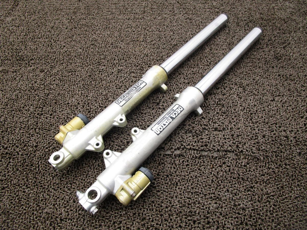 Suzuki GSX-R750 GR71G Front Fork Suspension