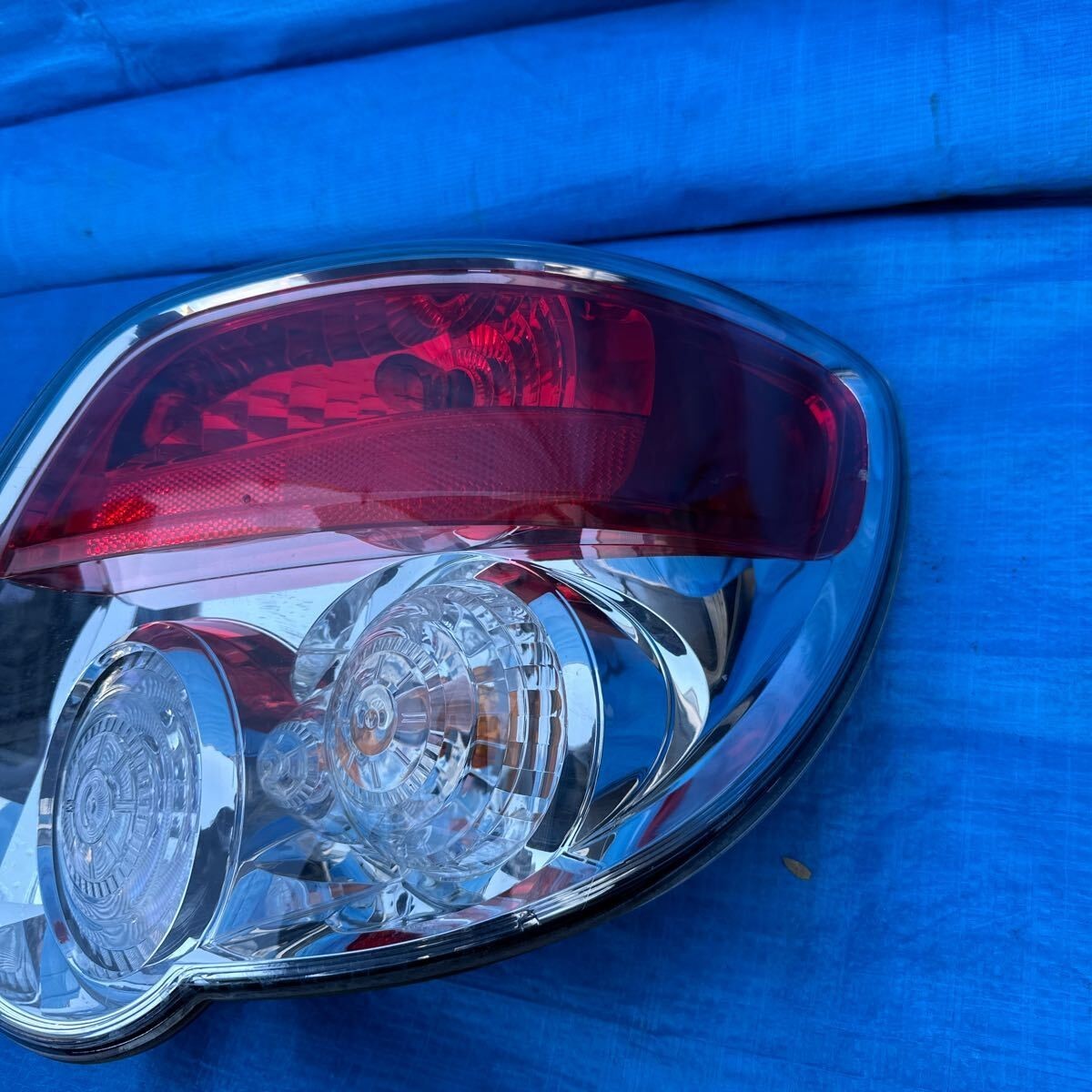 Subaru Impreza Sport Wagon GD GG 2005-2007 Tail Light KOITO 220-20918 OEM JDM