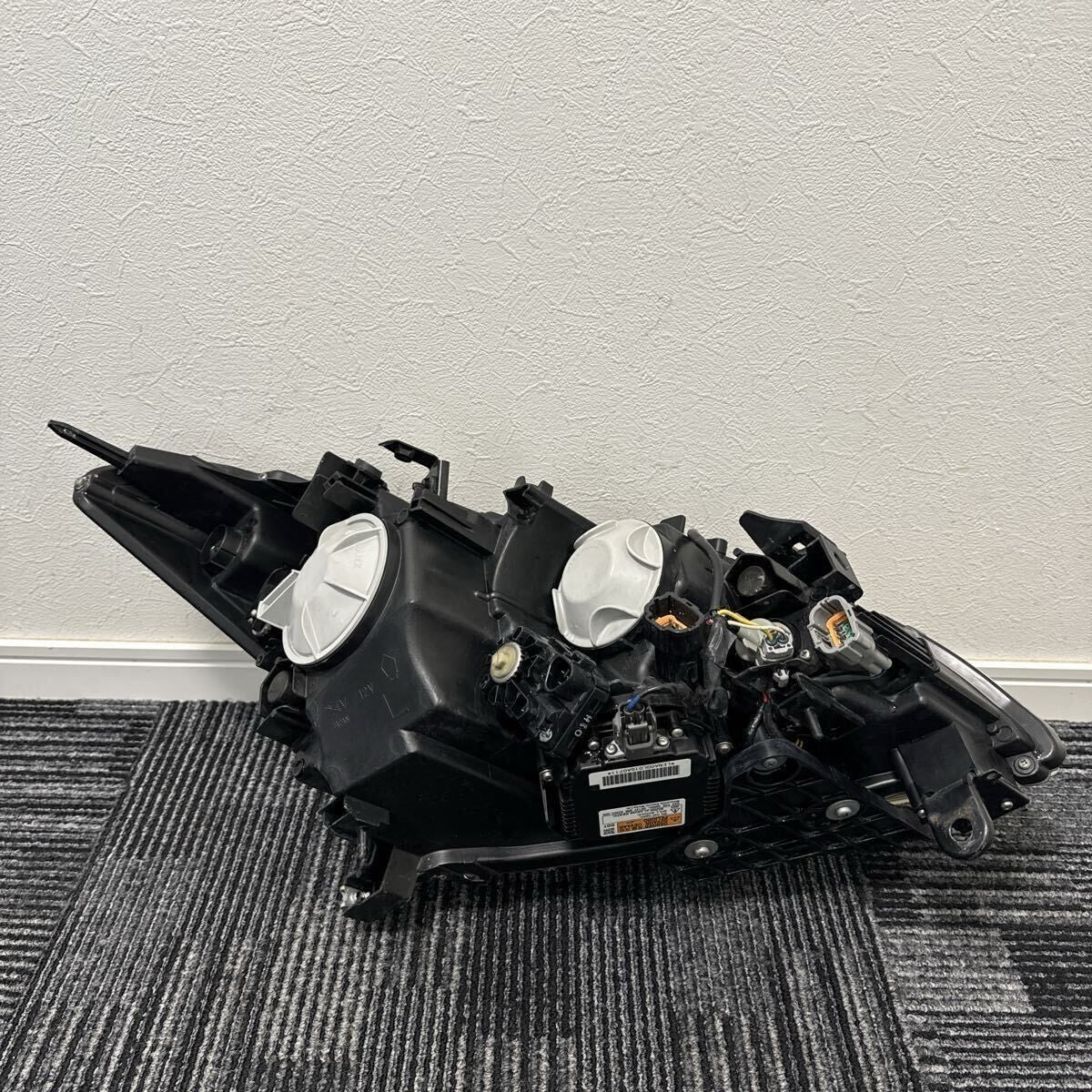 Nissan Infiniti M37 Fuga Y51 2009-2015 Left Headlight KOITO 100‑23035 JDM OEM
