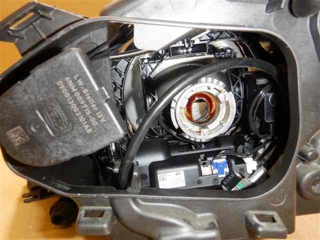 Porsche 958 Cayenne Early Model HID Headlight Right 7P5941032P Genuine OEM