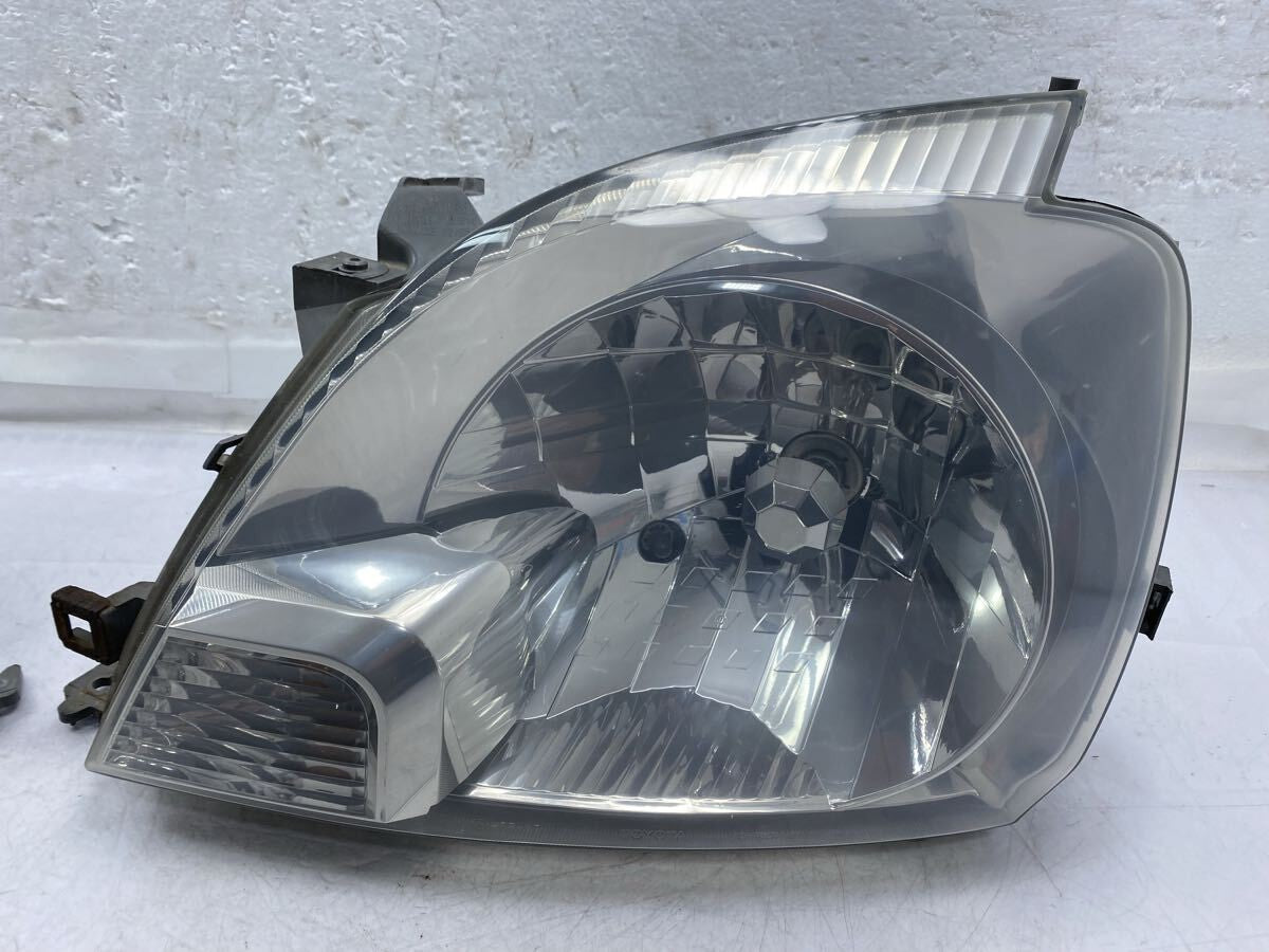 Toyota Hiace Regius KCH40 1999-2002 Headlight ICHIKOH 26-104 Genuine OEM JDM