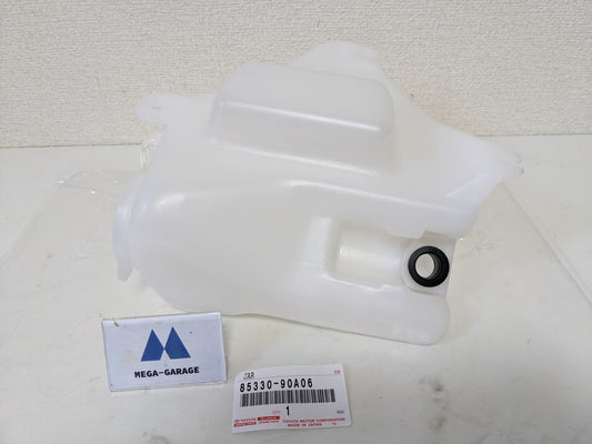 Genuine LAND CRUISER BJ60 FJ62 HJ61 FJ60 HJ60 Windshield Washer Tank F/S Toyota