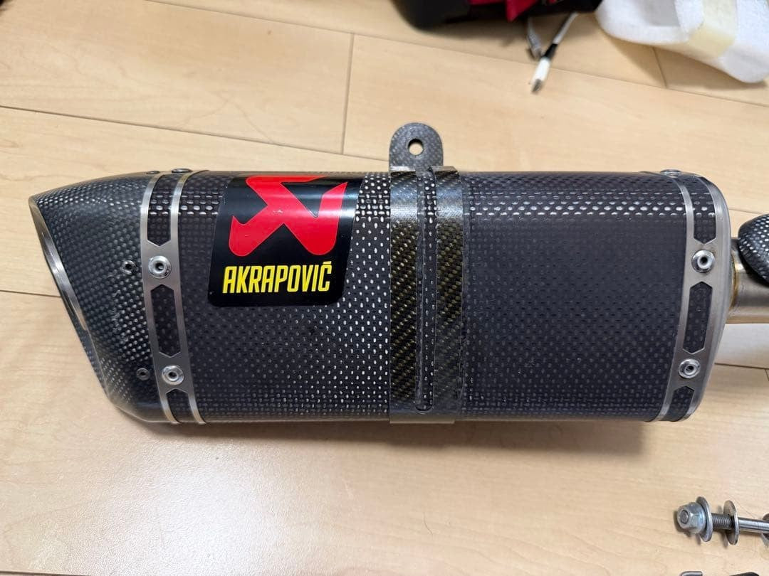 Akrapovic Carbon Muffler Exhaust for Honda CB250R CB300R 2018-2020