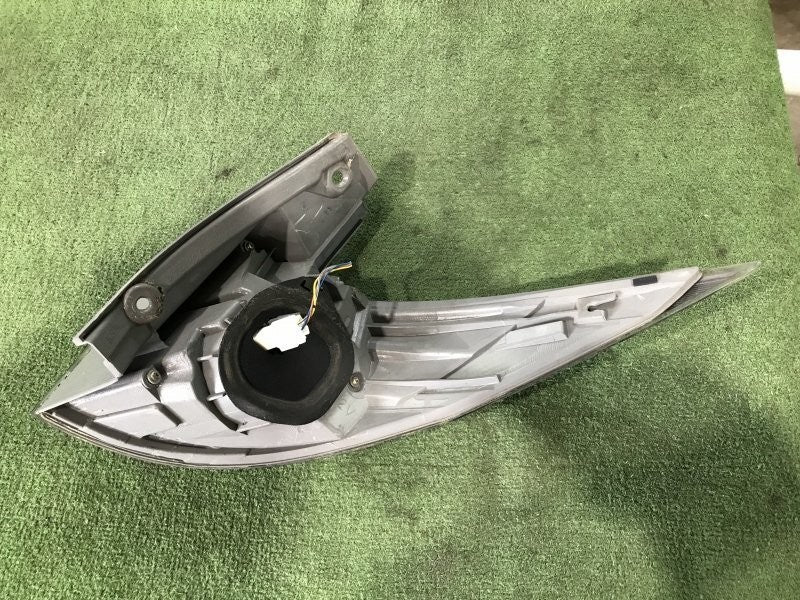 Toyota Estima Previa Tarago ACR50 GSR50 AHR20W Left Tail Light 2006-2008 OEM JDM