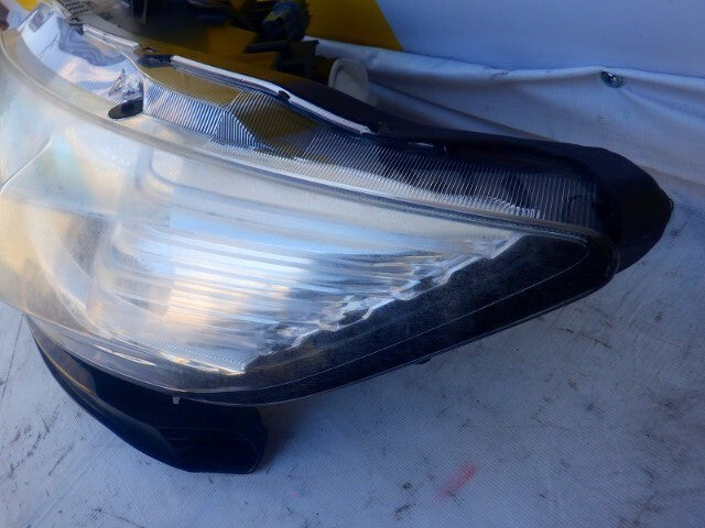 Honda CR-Z DAA-ZF1 Left Headlight 33150-SZT-J02 Koito 100-22010