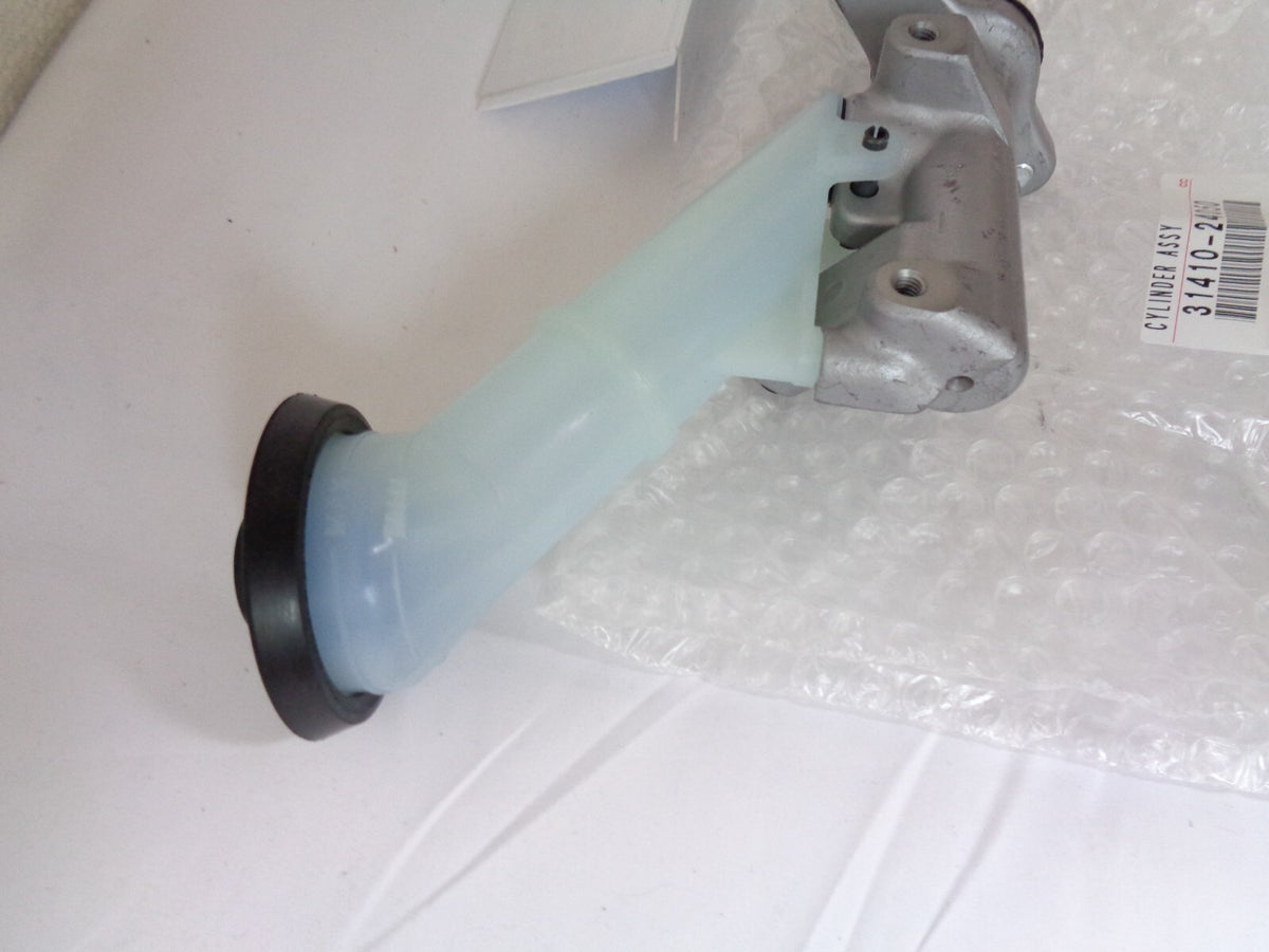 Toyota Supra JZA80 RHD Clutch Master Cylinder 2JZGTE Turbo 31410-24050 Genuine