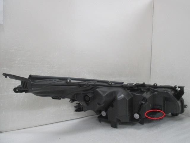 Toyota Prius DLA-ZVW52 Left Headlight 81185-47560