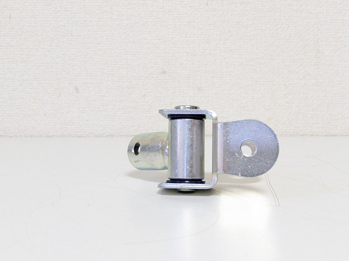SUBARU GENUINE OEM IMPREZA LEGACY 1996 SHIFTER BUSHING LINKAGE JOINT 35047AC010