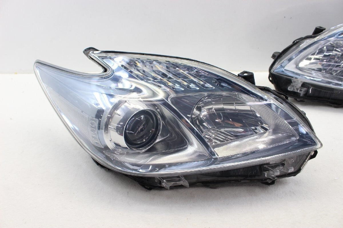 Toyota Prius ZVW30 Early Model Headlight Halogen KOITO 47-29