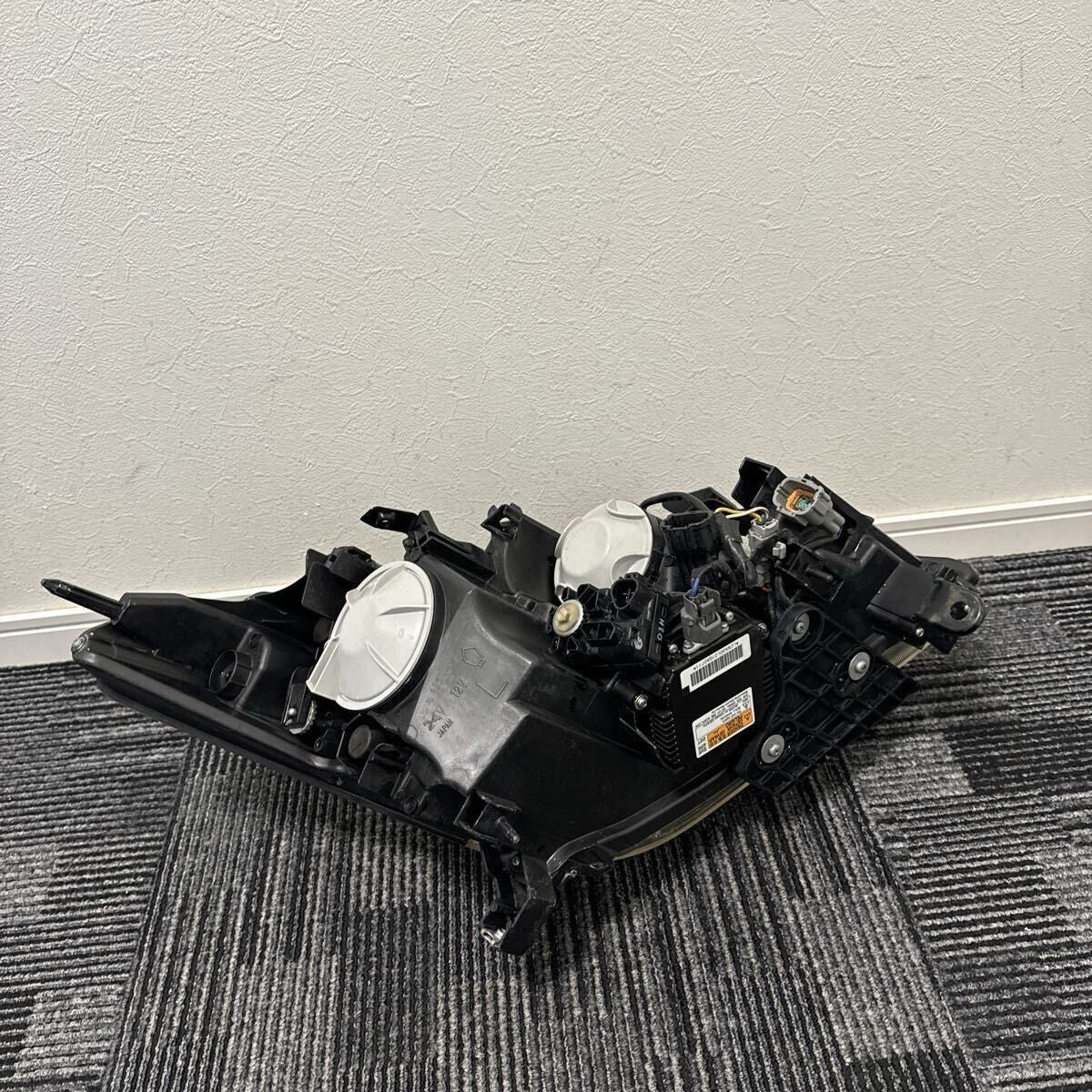 Nissan Infiniti M37 Fuga Y51 2009-2015 Left Headlight KOITO 100‑23035 JDM OEM