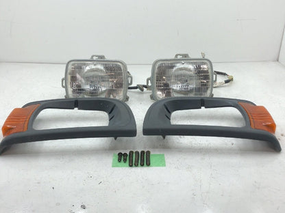 Mitsubishi Minicab U42T Headlight and Cover Trim blinker turn signal