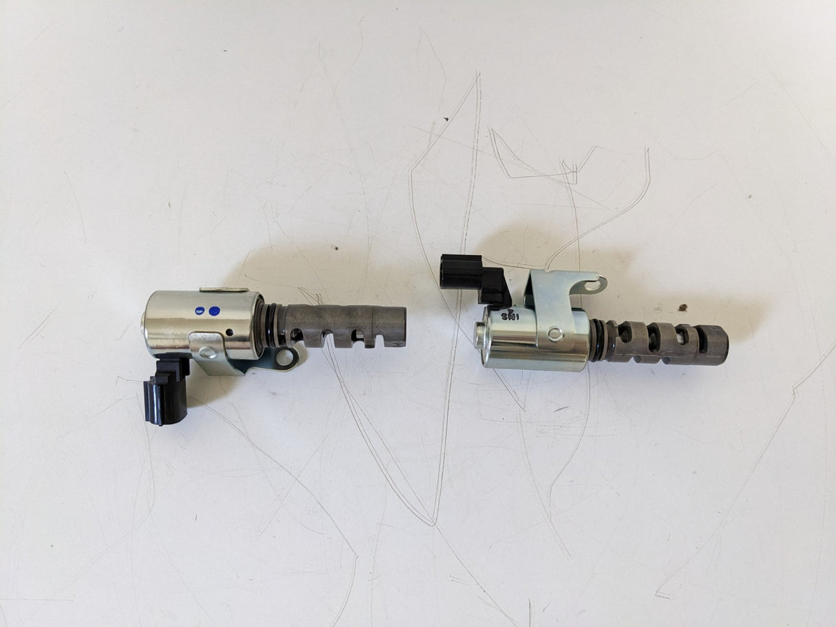 TOYOTA Genuine OEM ALTEZZA SXE10 3SGE Camshaft Timing Oil Control Valve NO.1 & 2