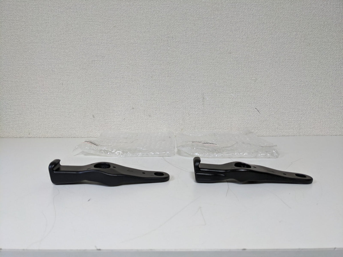 Toyota OEM STRIKER, TOP COVER LOCK, NO.1 RH & LH Set of 2 Genuine