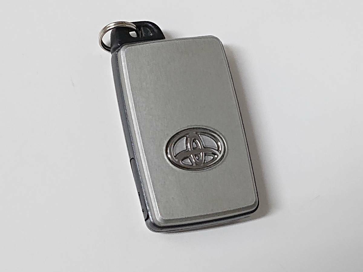 271451-0500 Toyota Alphard Estima Vellfire 4 Buttons Smart Key FOB  Keyless OEM