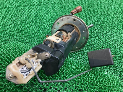 Suzuki GSX1300R Hayabusa GW71A 1999-2007 Fuel Pump Genuine OEM
