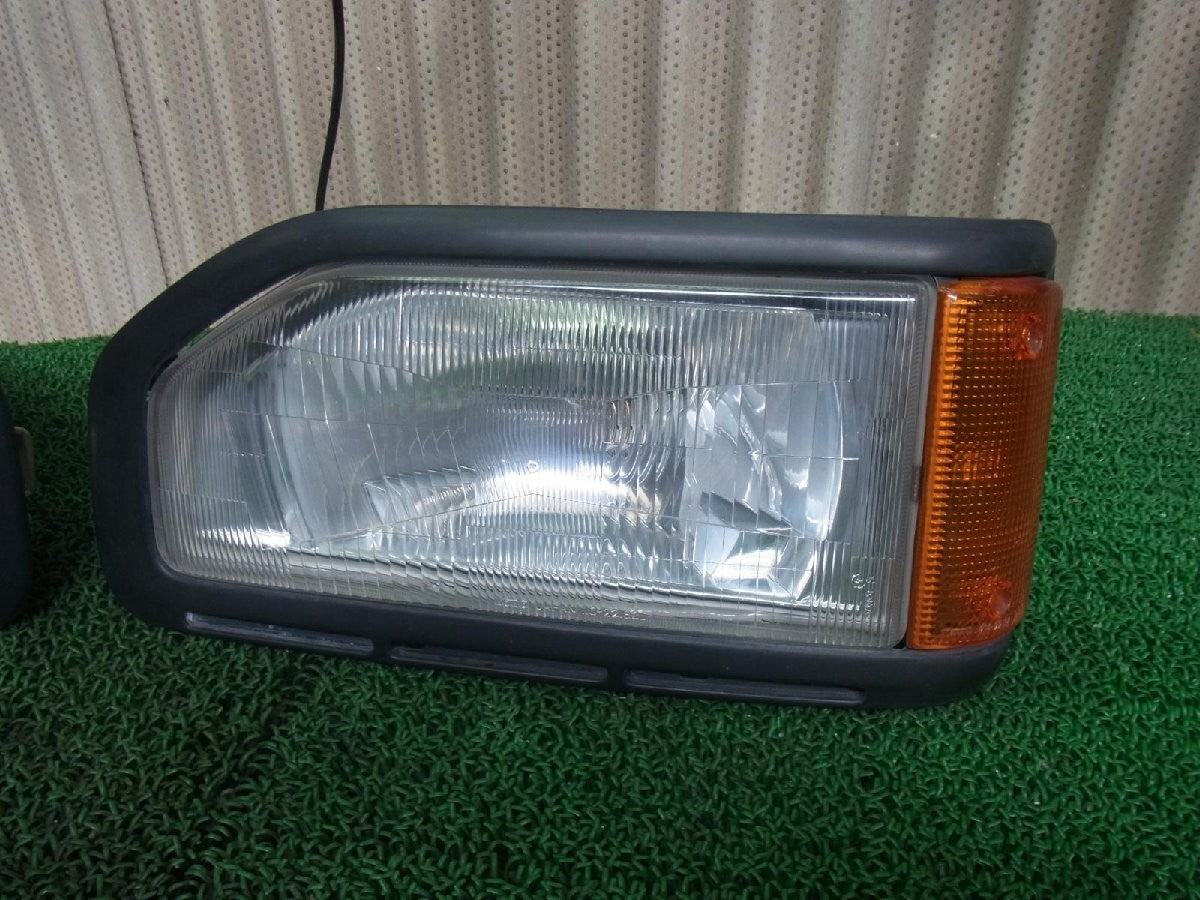 Honda Acty HA4 HA3 HH3 HH4 Headlight Left Right Set KEI Truck Genuine OEM JDM