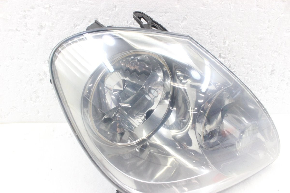 Toyota Brevis JCG10 2001-2007 Right Headlight Lamp HID KOITO 51-16 OEM JDM