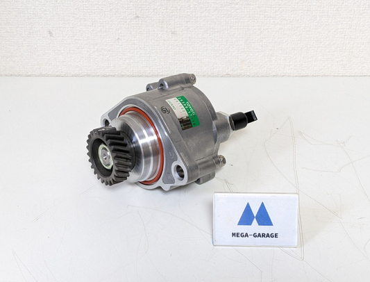 Toyota Lexus Genuine OEM LAND CRUISER / Prado Vacuum Pump ASSY 29300-17010