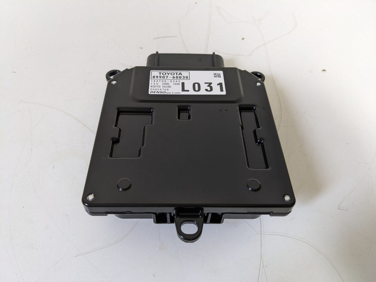 81056-60M70 TOYOTA Genuine LAND CRUISER PRADO Computer Sub Assy