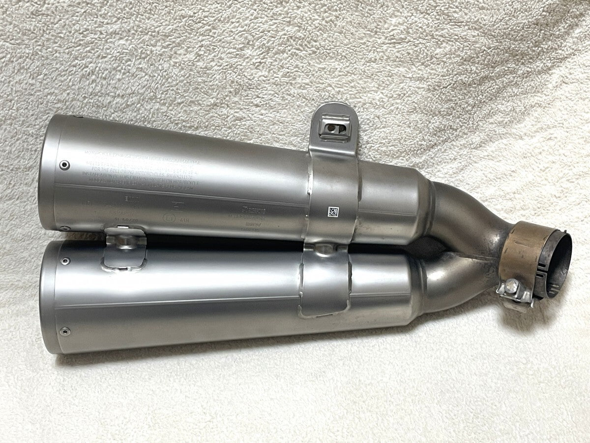 Akrapovic Exhaust Muffler for BMW OEM R nineT Pure K22 2021-