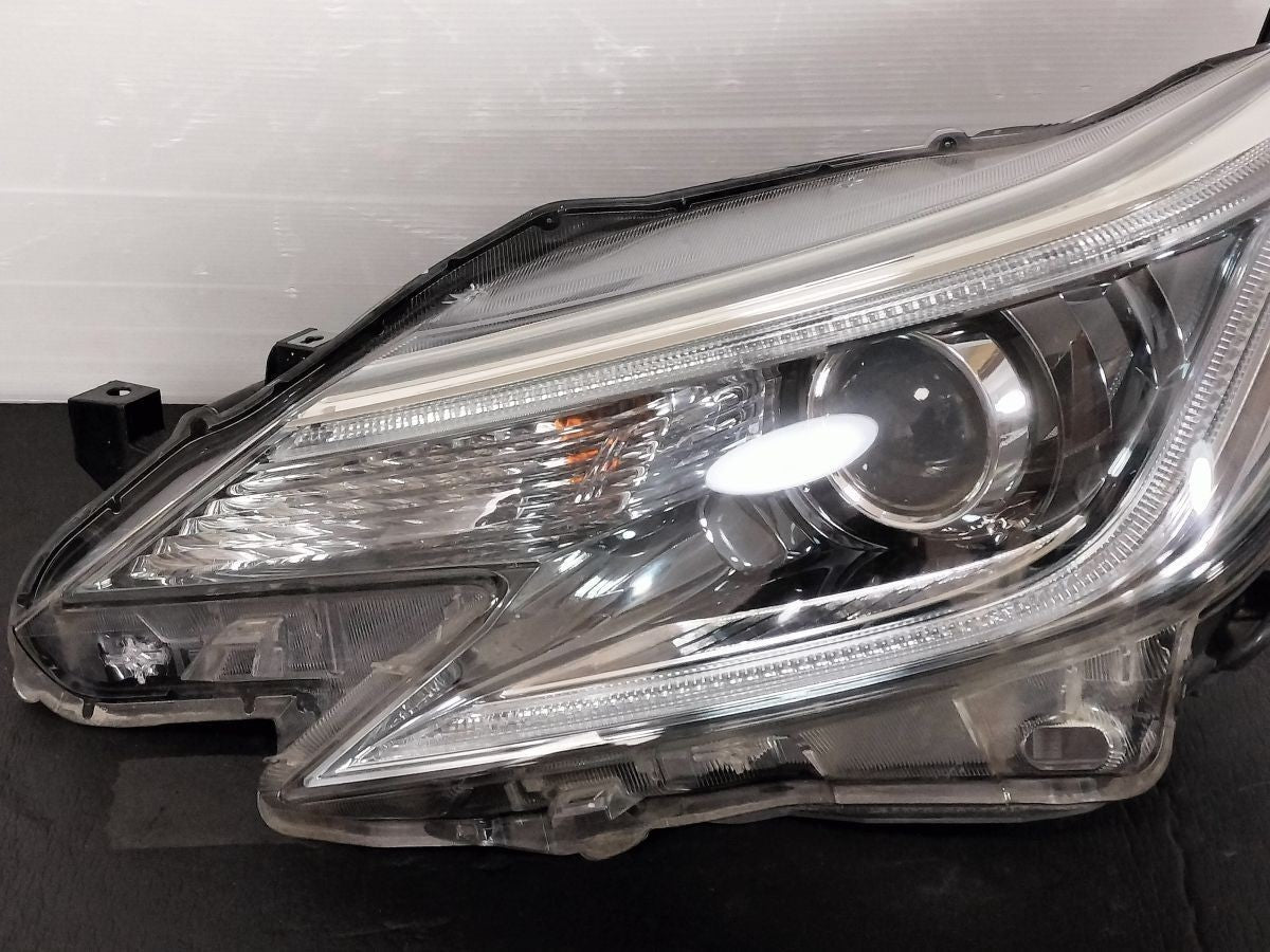 Toyota Mark X GRX130 130 Mid-term Late HID Xenon Headlight KOITO 22-358 OEM JDM
