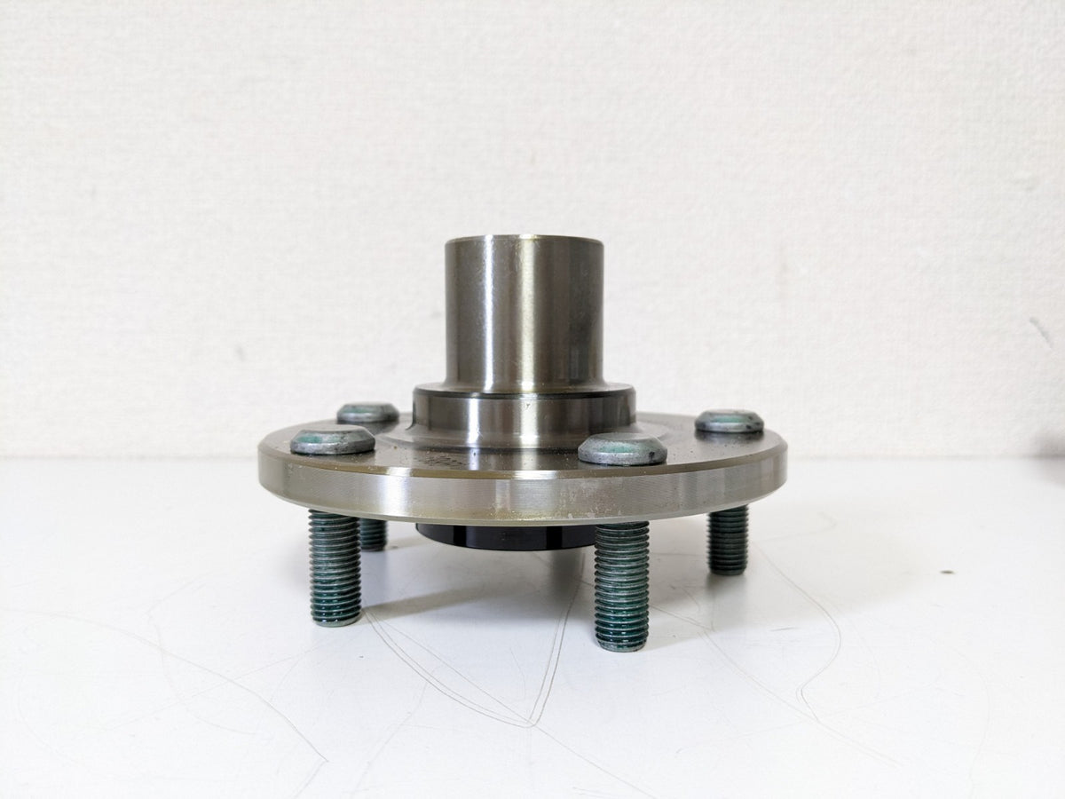 TOYOTA GENUINE PREVIA TCR20 FRONT AXLE HUB & BEARING OEM 43502-28050 90369-43007