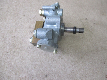 Kawasaki Z1 900 Super Four / Z2 750RS 1972-1973 Chain Oiler Tank Pump OEM