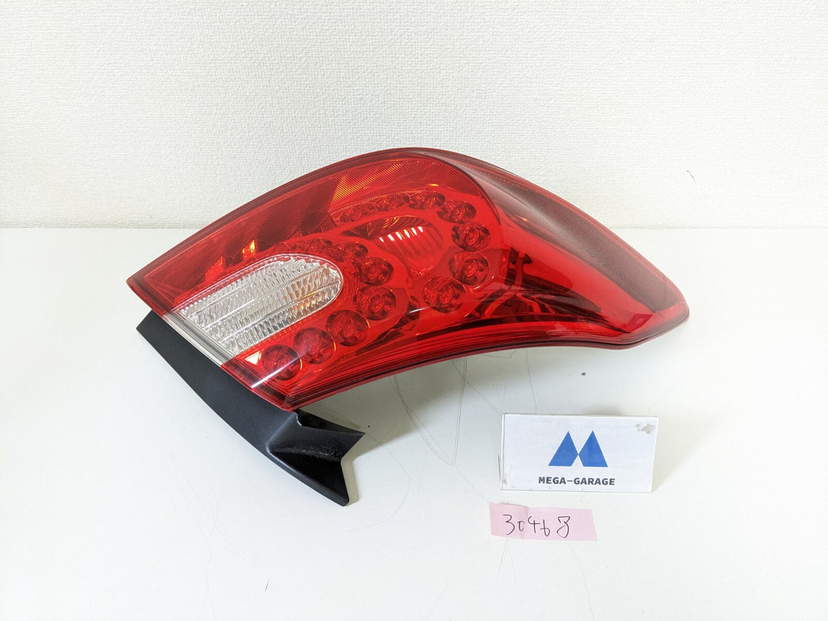 OEM 2011 - 2014 LH Infiniti M37 M56 Nissan FUGA Y51 Taillight Tail Light Lamp