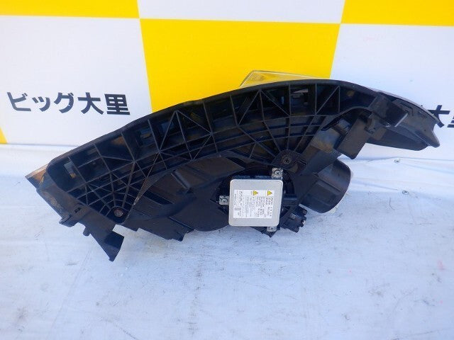 Honda CR-Z DAA-ZF1 Left Headlight 33150-SZT-J02 Koito 100-22010