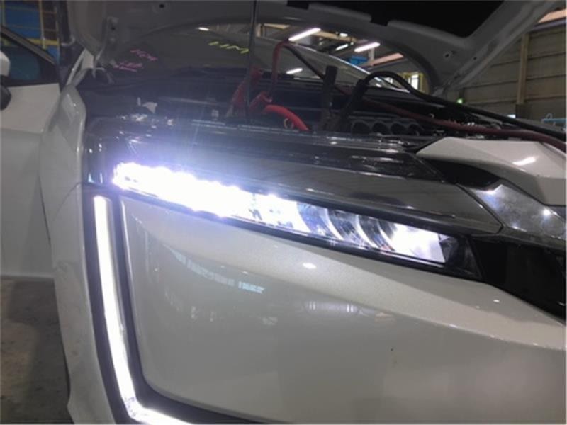 Honda Clarity PHEV ZC5 2017-2021 Right Headlight Lamp STANLEY W2945 Genuine OEM