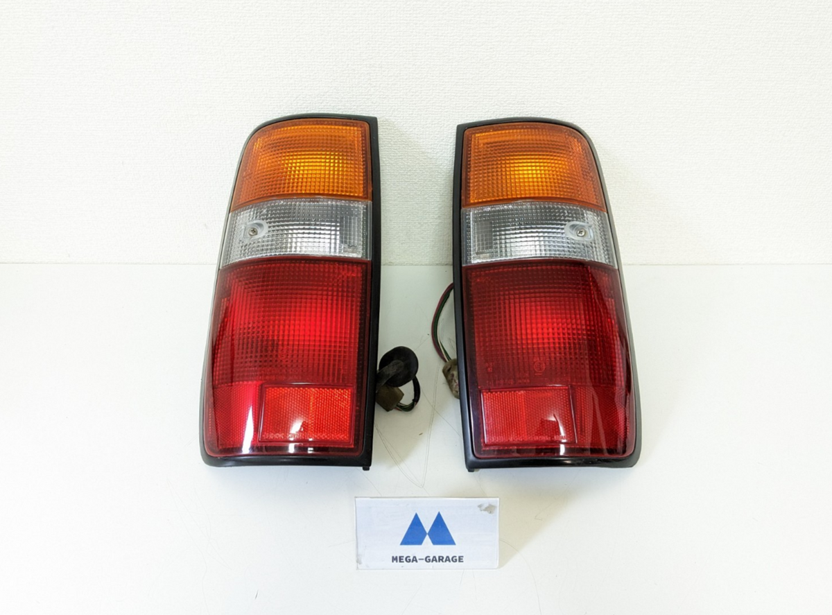 Lexus Genuine LX450 Toyota Land Cruiser FZJ80 Tail Light Lamp Left Right OEM
