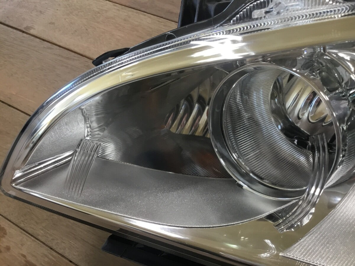 Nissan Fuga Y51 Infiniti M37 Headlight Set KOITO 100-23041