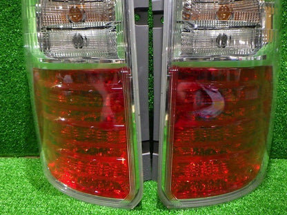 Toyota Noah Voxy ZRR70 ZRR75 Tail Light Rear Lamp Set Ichikoh 28-198 JDM