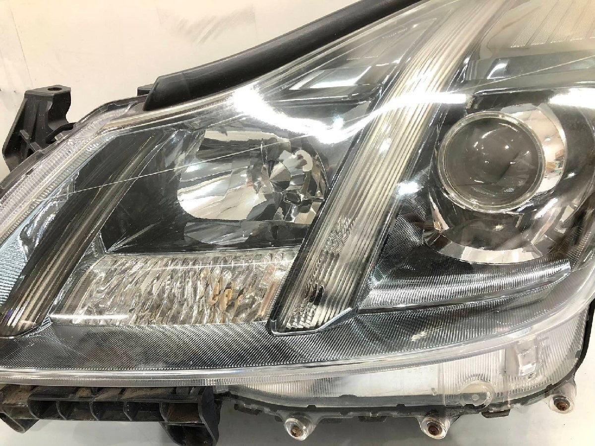 Toyota Crown 2008-2012 S200 GRS200 GRS201 GRS202 GWS204 Left Headlight JDM OEM