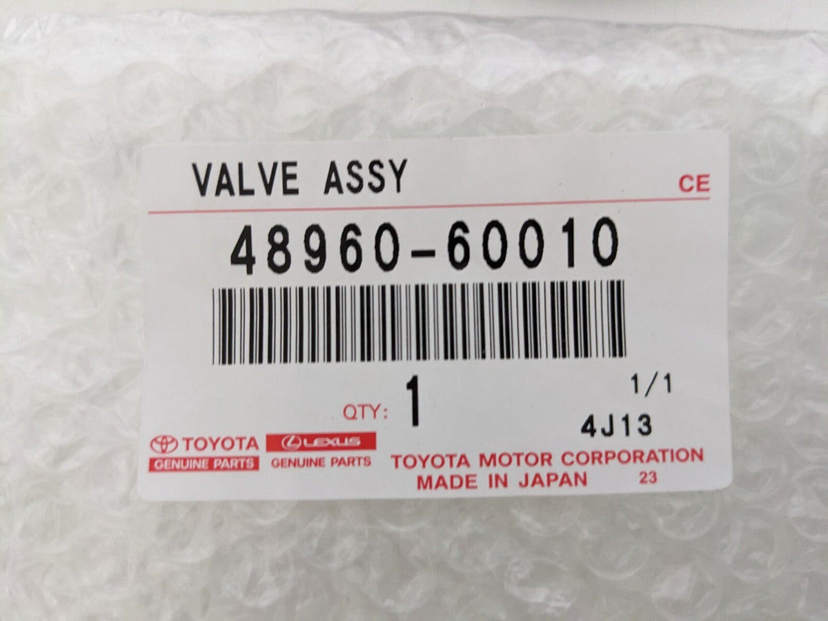 48960-60010 TOYOTA LEXUS Genuine GX460 Height Control Valve Assy No.2