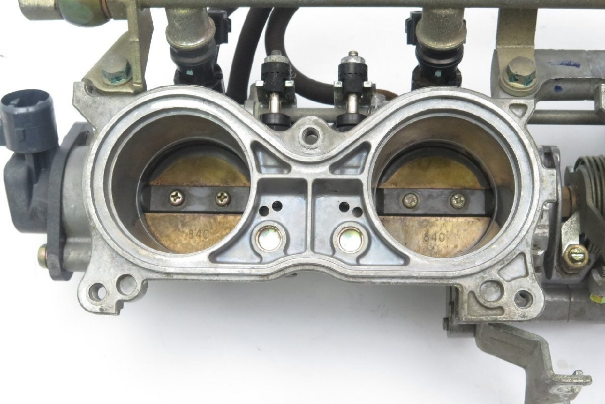 Honda CBR929RR Fireblade SC44 2000-2001 Throttle Body Genuine OEM