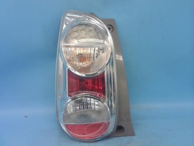 Toyota Passo KGC30 NGC30 KGC35 2010-2016 Tail Light Lamp Left Koito 220-51004