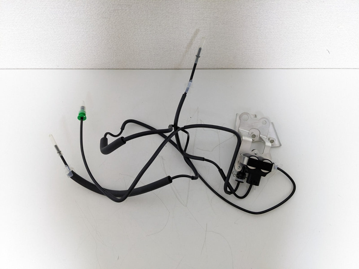 48960-60010 TOYOTA LEXUS Genuine GX460 Height Control Valve Assy No.2