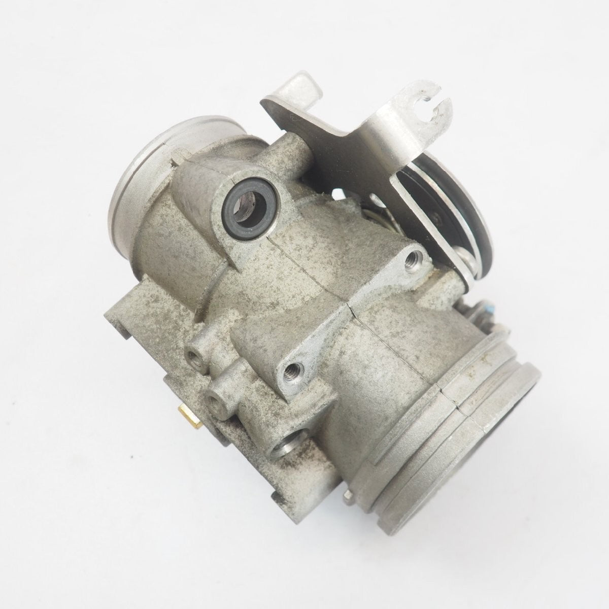 BMW R1100RT Left Throttle Body Fuel Injection 1994-2001 OEM