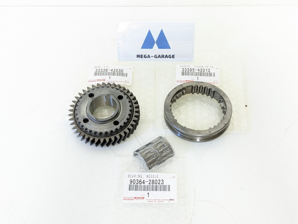 Toyota RAV4 Genuine 5TH Gear Repair KIT, GEAR &amp; SLEEVE &amp; BEARING Set OEM
