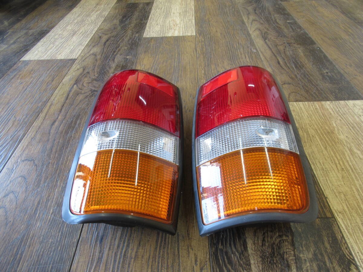 Lexus Genuine LX450 Toyota Land Cruiser FZJ80 Tail Light Lamp Left Right OEM