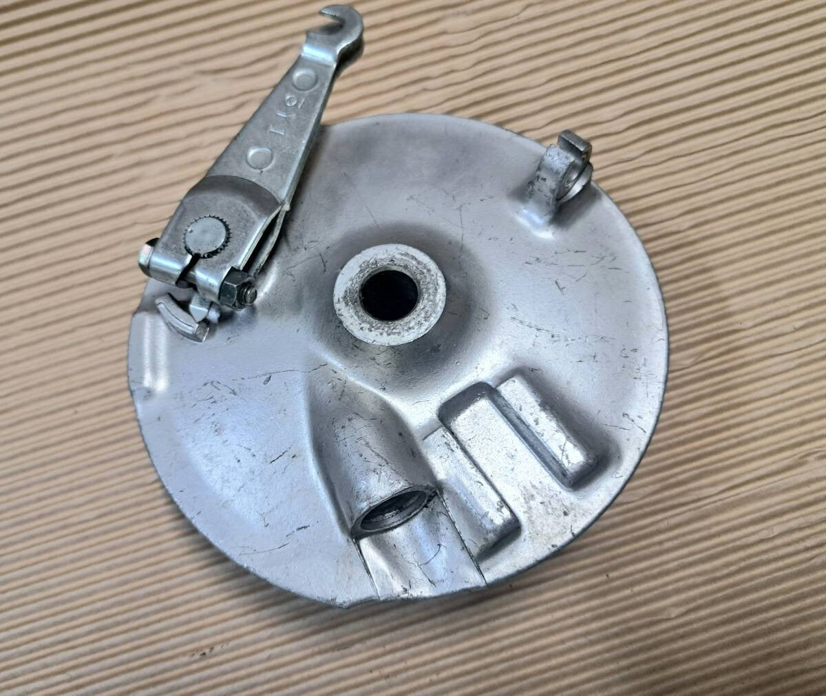 Yamaha Trailway TW200 front brake drum assembly OEM JDM USED